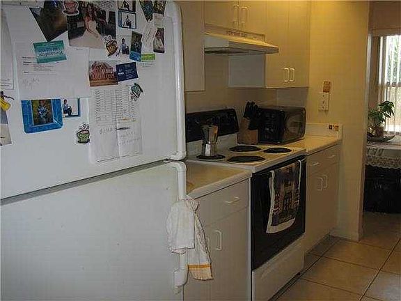 3rd image of 650 SW 138th Ave APT 304