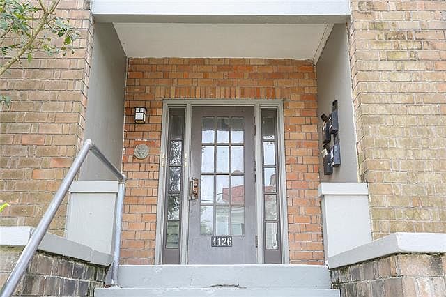 1st image of 4126 Carondelet St #1