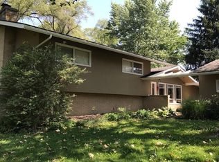 120 W 8th St, Kearney, MO 64060