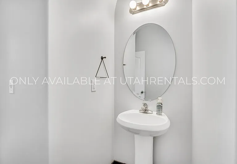 928 Chelsea Ln — Photo 18