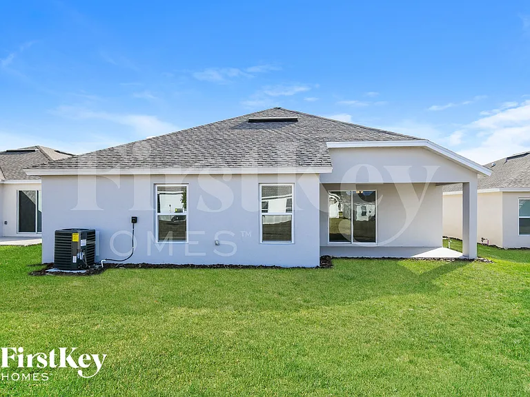 466 Earhart Dr — Photo 16