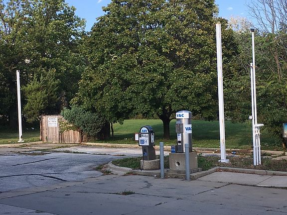 5th image of 15229 Cicero Ave