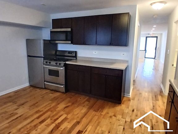 5th image of 4640 N Francisco Ave #1