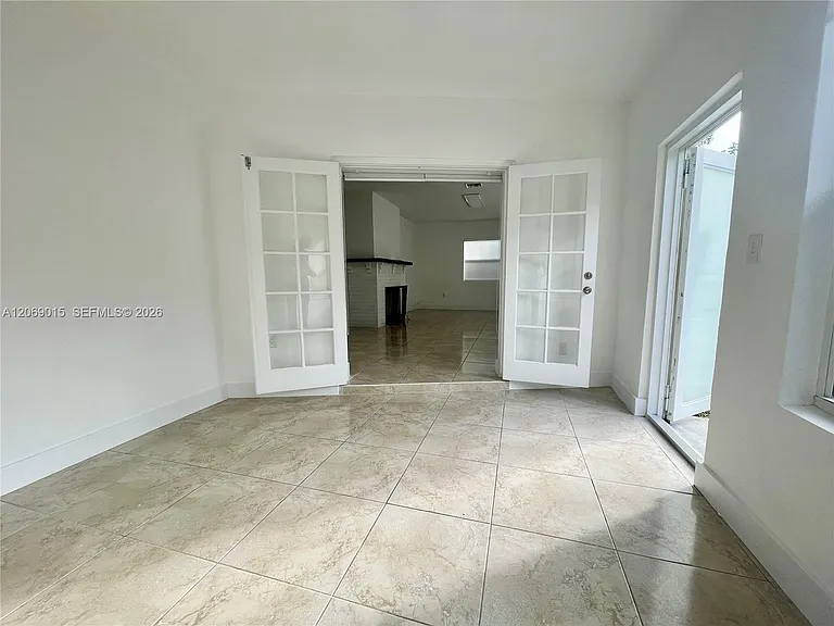 1322 SE 1st Ave — Photo 11