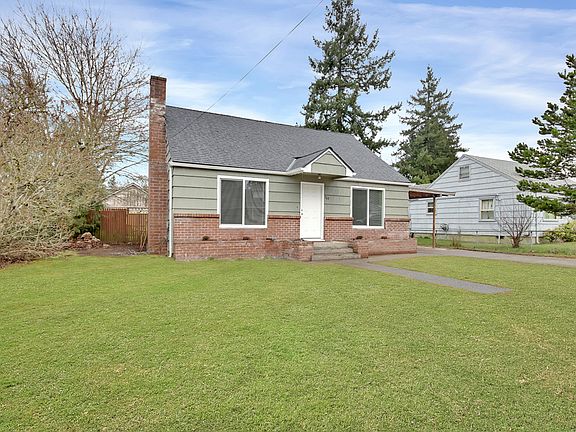 3rd image of 769 Violet Meadow St S