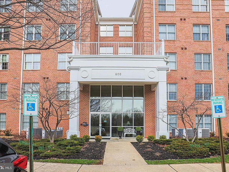 1st image of 600 Straffan Dr Unit 405