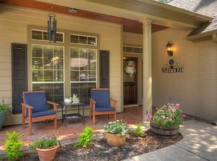 3142 Lake Island Dr, Montgomery, TX 77356