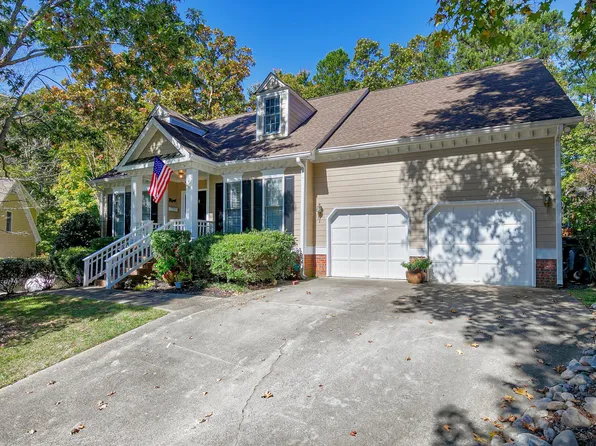 4 Loblolly Ct, Durham, NC 27712