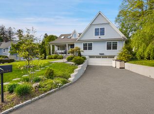 11 Annjim Dr, Greenwich, CT 06830