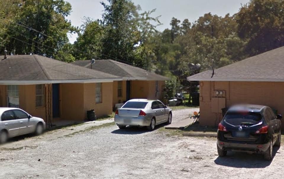 2nd image of 5204 Salina St