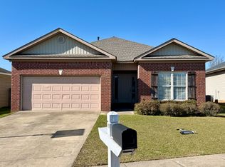 5020 Easton Ln, Northport, AL 35475