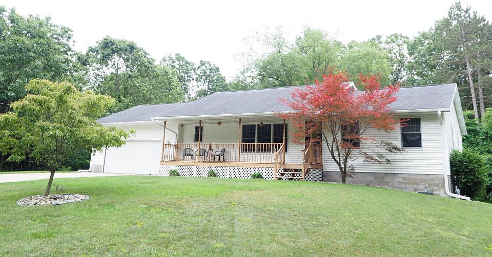 3761 E Pontaluna Rd, Fruitport, MI 49415 | Zillow