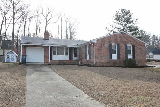 1st image of 301 Washington Ct