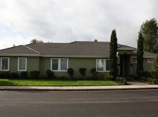 1235 Greenbriar Dr, Creswell, OR 97426