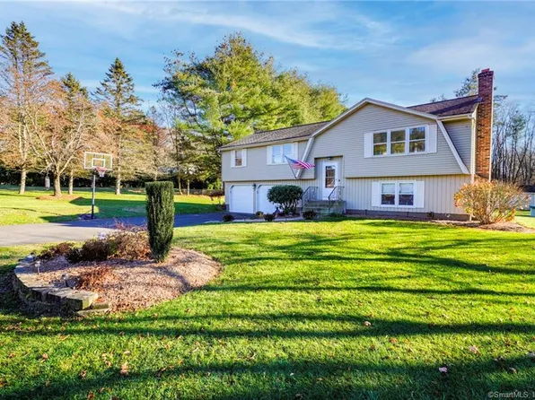 5 Winwood Circle, Somers, CT 06071