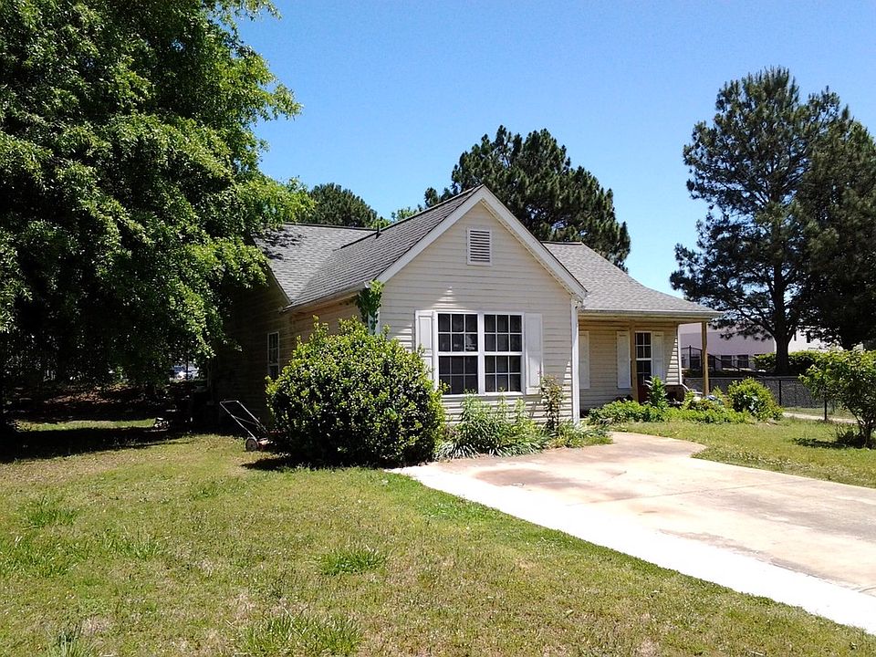 2nd image of 2355 Buena Vista Cir