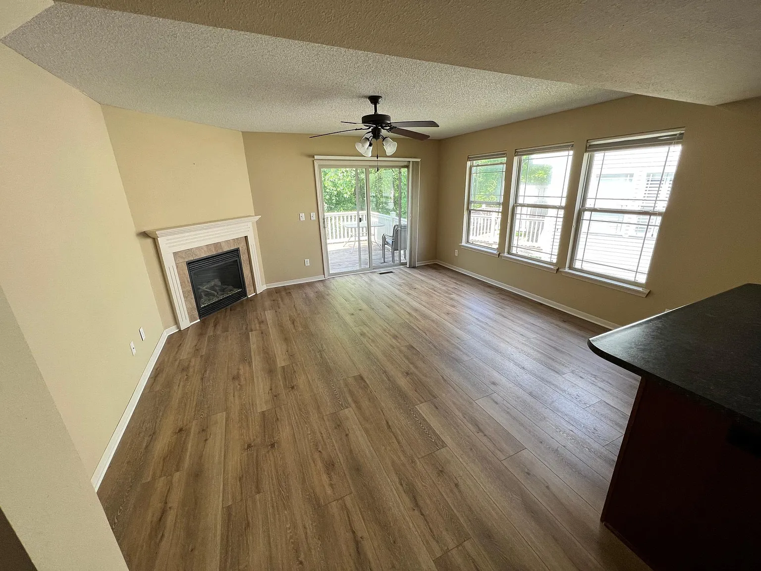 9586 N Main St — Photo 4