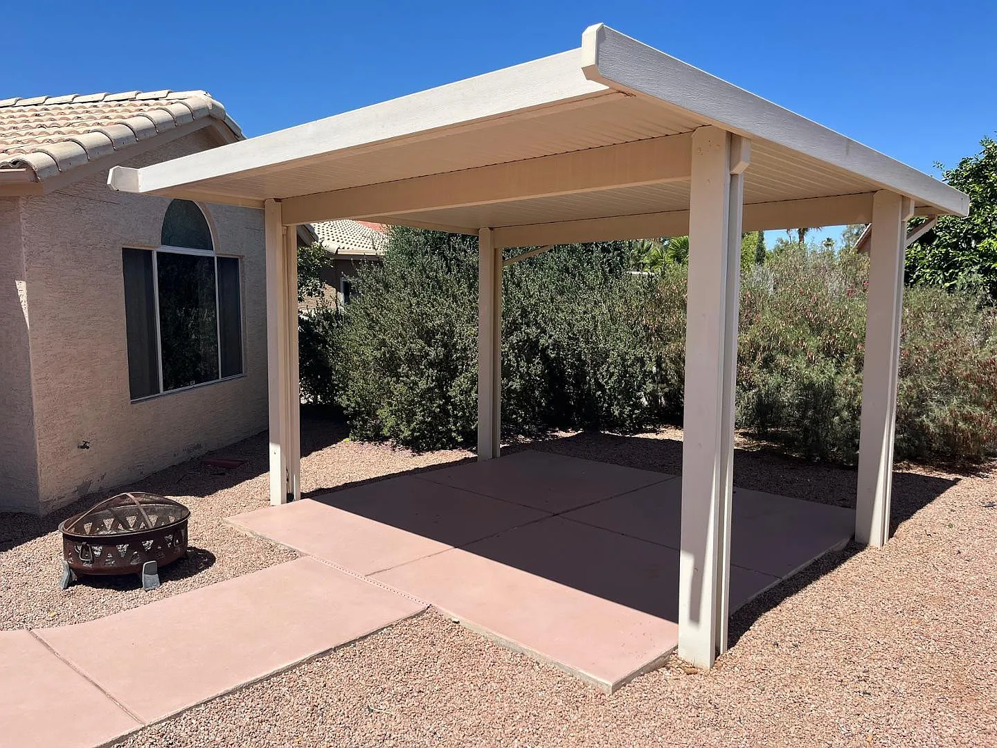 2 bed, 2.0 bath, 2123 sqft, $2,250 — Photo 3