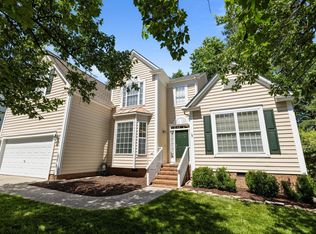 2412 Colony Woods Dr, Apex, NC 27523