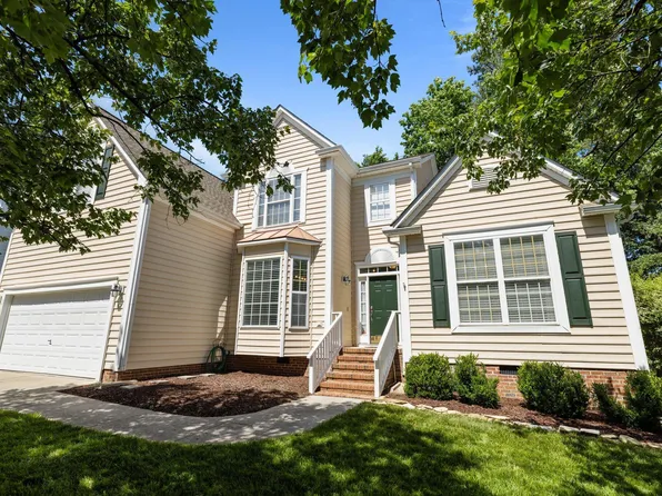 2412 Colony Woods Dr, Apex, NC 27523