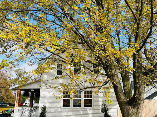 460 W South St, Frankfort, IN 46041