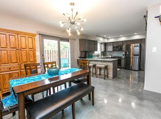 3122 Kirklevington Dr, Lexington, KY
