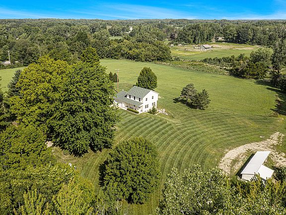 3rd image of 35448 County Road 390