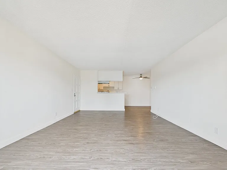 3749 McLaughlin Ave. — Photo 42