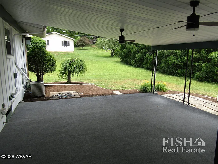 1820 Shiffler Ave — Photo 6
