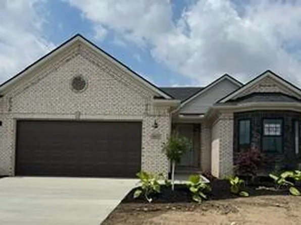 5033 Wilshire Dr #68, Dundee, MI 48131