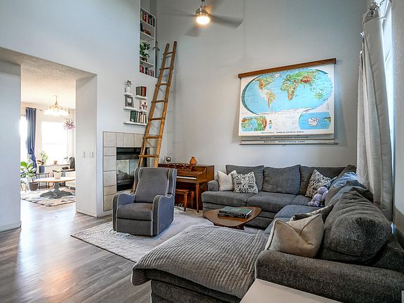 5th image of 10323 Avenida Vista Cerros NW