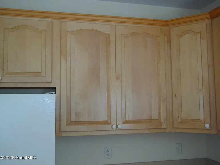 413 Atlantic Dr — Photo 4