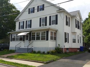 22 Lafayette St, Enfield, CT 06082