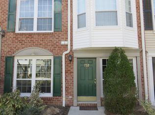 732 Pepperidge Rd, Mahwah, NJ 07430