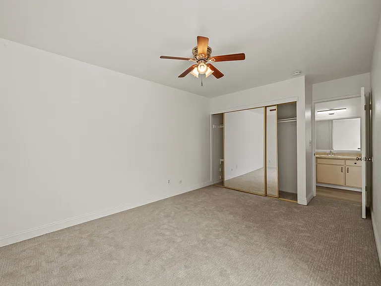 3266 Ashford St #K — Photo 13