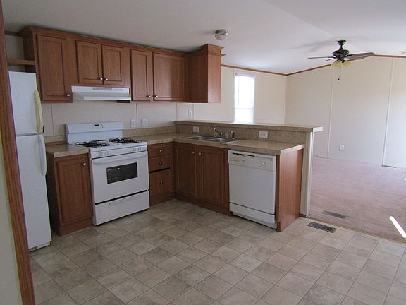 5th image of 225 Pebble Creek Dr #230