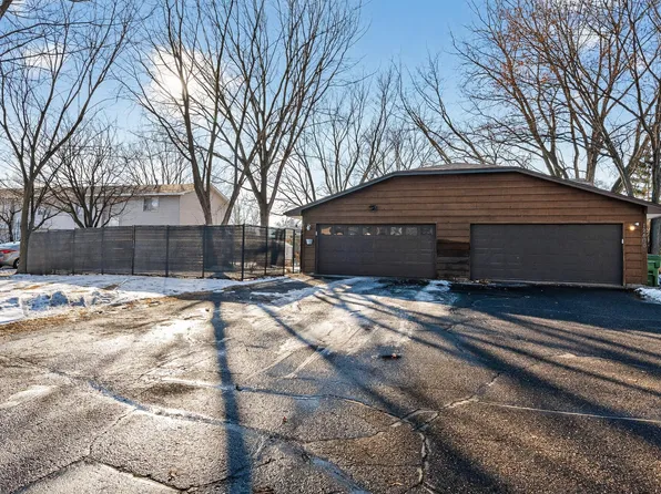 12390 Tyler St NE, Blaine, MN 55434