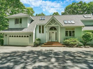 109 Cottonwood Dr, Lords Valley, PA