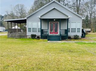 34065 Duff Rd, Walker, LA 70785
