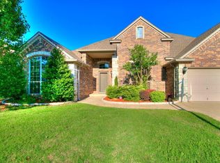 17012 Prestwick Cir, Edmond, OK 73012
