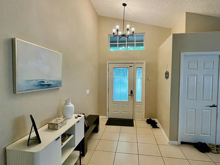 3729 Shawn Cir — Photo 5