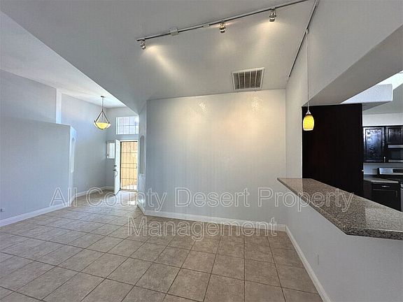 3rd image of 45210 Desert Sand Ct