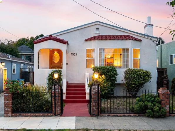 1527 Blake St, Berkeley, CA 94703