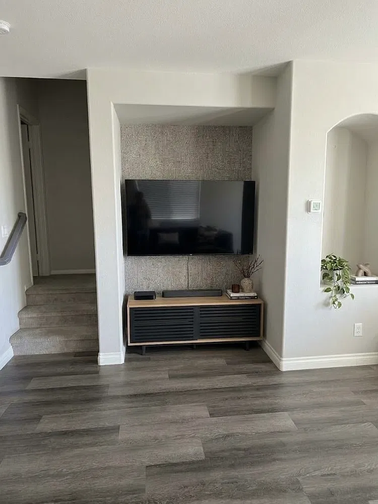 2 bed, 2.5 bath, 1279 sqft, $3,500 — Photo 4
