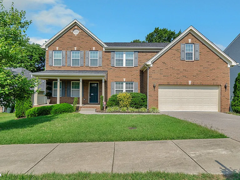 2913 Cherrybark Ct — Photo 1