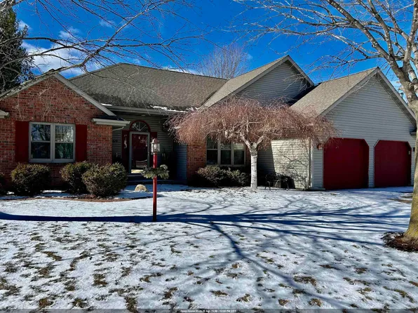 2169 Kensington Ln, Green Bay, WI 54311