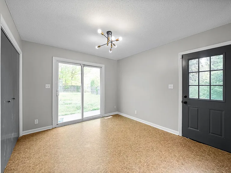 194 Bob White Dr — Photo 10