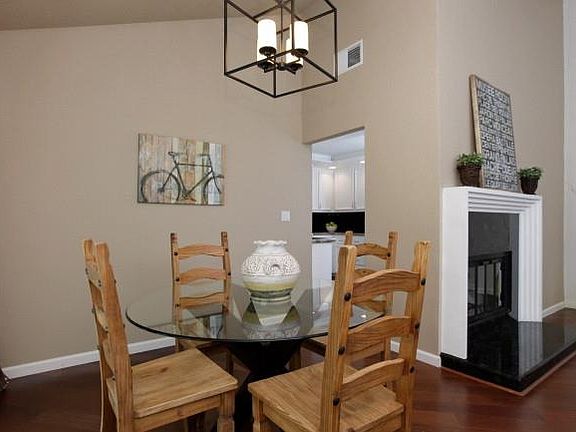 5th image of 2354 Lake Meadow Cir