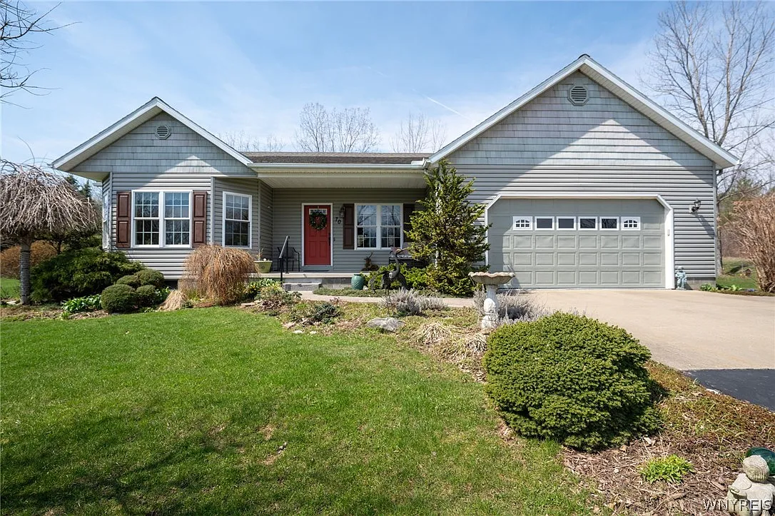 70 Colony Run photo 1