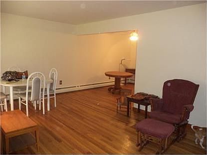 4th image of 14 Wayne Ave